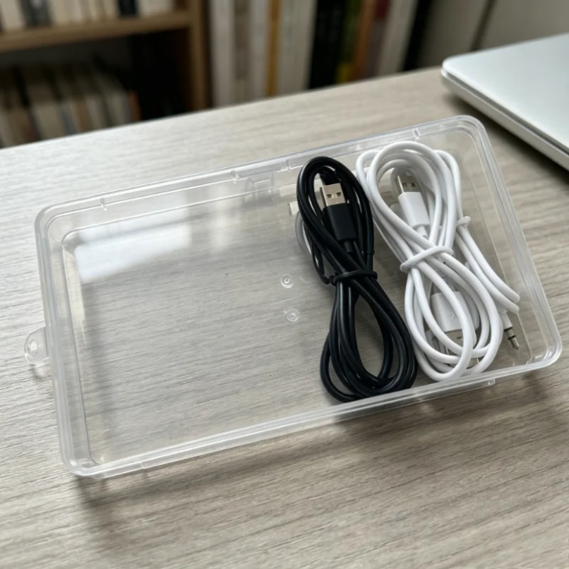 Tech Accessories For Office Desk - Kotak Penyimpanan Plastik Transparan dengan Tutup