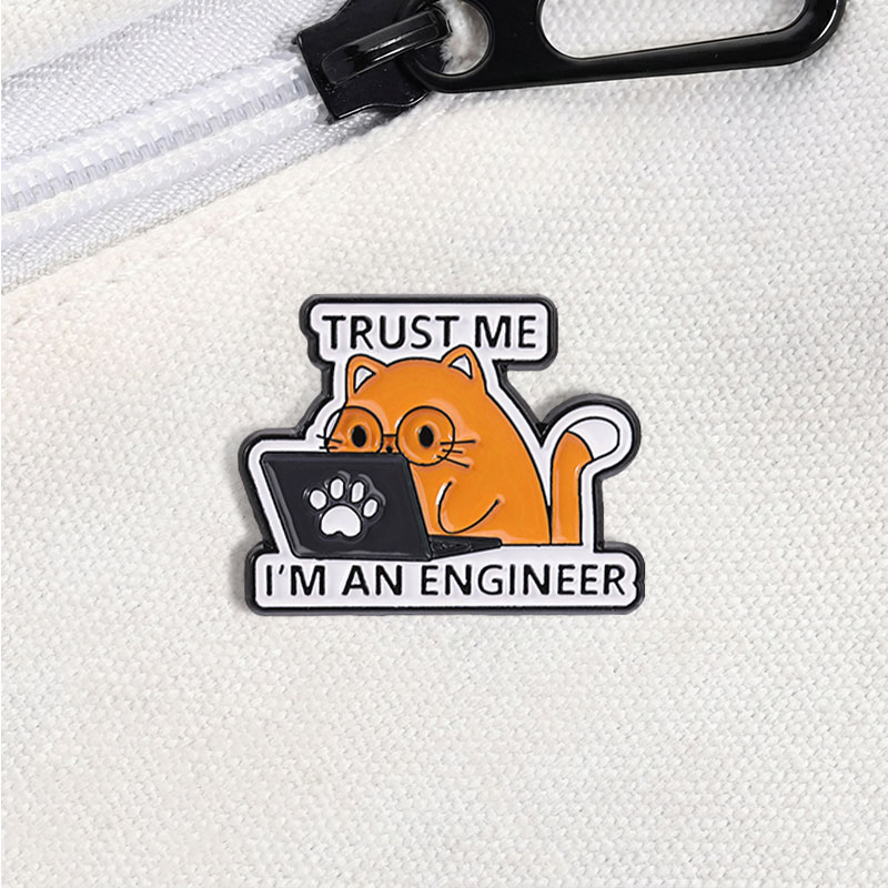 Pin Enamel Kutipan I Am An Eng - Tech Accessories Store ulasan dan harga