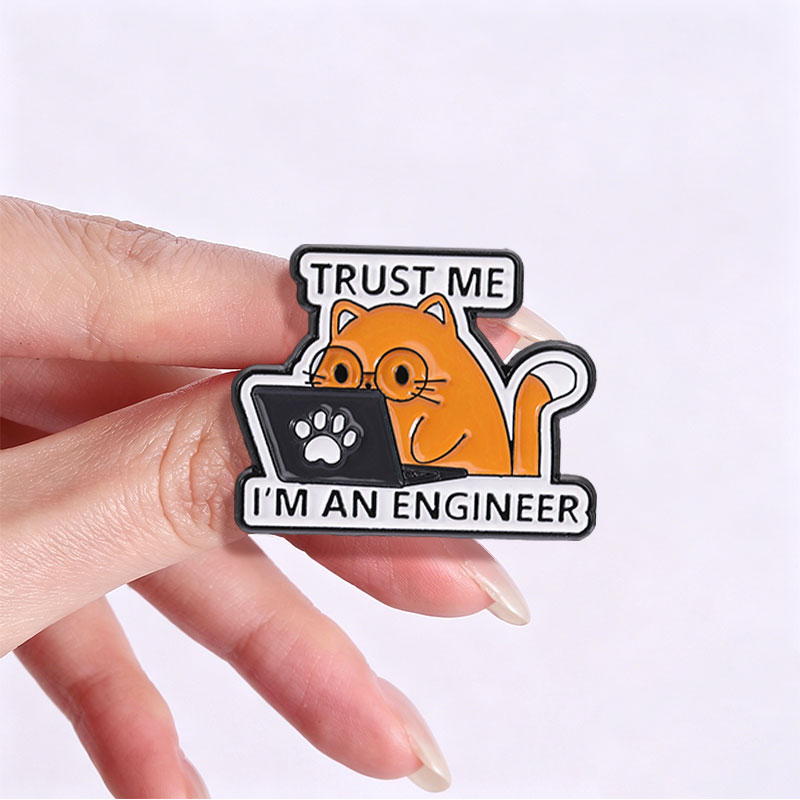 Pin Enamel Kutipan I Am An Eng - Tech Accessories Store ulasan dan harga